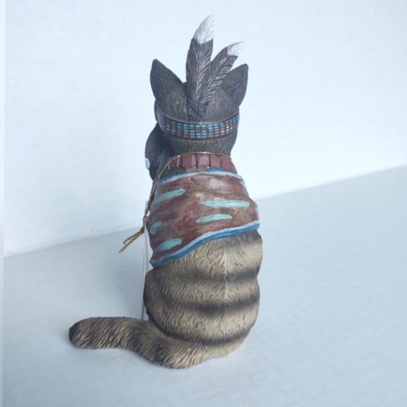 Hamilton Collection Sitting Fur Feathers 'N Fur Kittens figurine - Picture 5 of 8